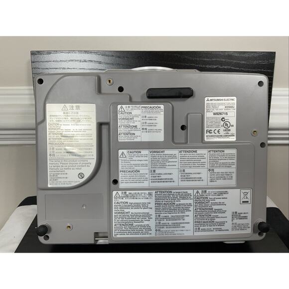 Mitsubishi XD520U DLP Projector High-Quality HD Home Theater Tested & Working - Picture 7 of 8